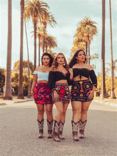 Mexicanas Mexican Theme Party Outfit Latina Fashion Outfits Fiesta Outfit