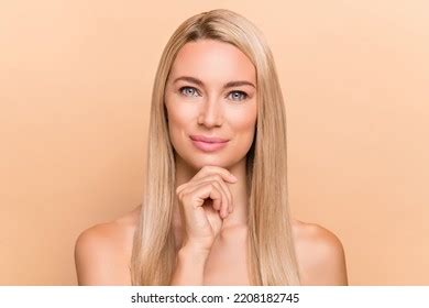 Femme Mature Nue Sexy R Sultats Mille Dimages Libres De Droits De Photos De Stock Et D