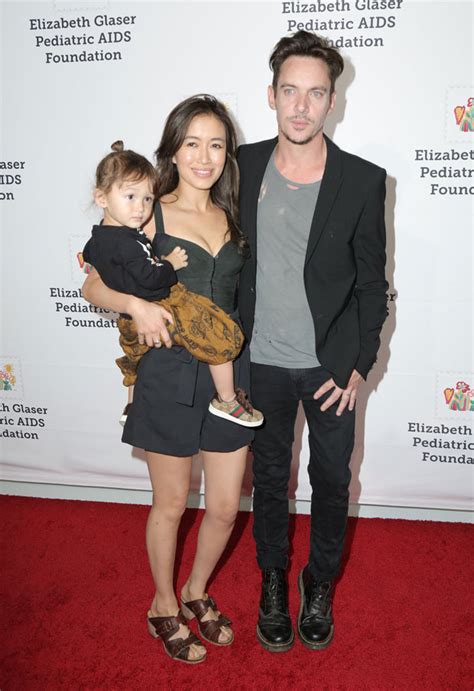 Who Is Jonathan Rhys Meyers 5 Things To Know About The Actor