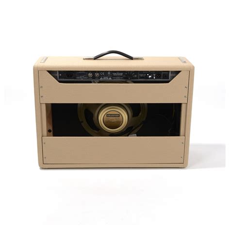 Fender Fsr Tone Master Deluxe Reverb Blonde Secondhand At Gear Music