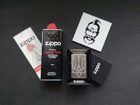 Бензиновая зажигалка в наборе Zippo зажигалка зипо + кремний + бензин ...