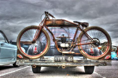 Gammal Rostig Cykel Fotografering F R Bildbyr Er Bild Av Smutsigt