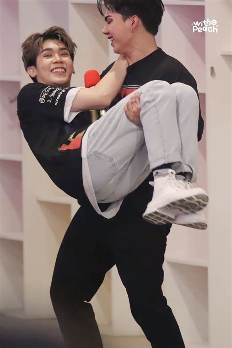 Pin By Quinjan On Thai Couples Cute Gay Couples Cute Gay Actors