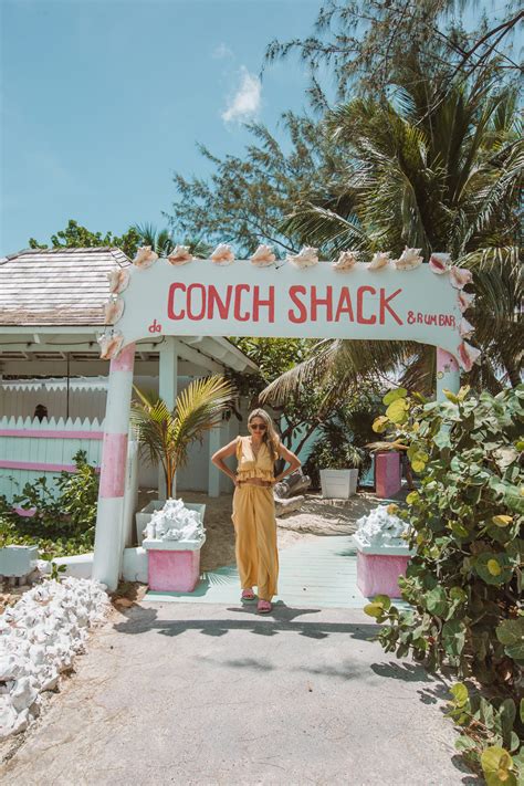 11 Delicious Turks and Caicos Restaurants That You Must Try (2024