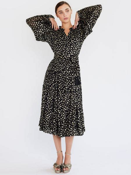 Luxury Clothing & Jewelry For Women By Women