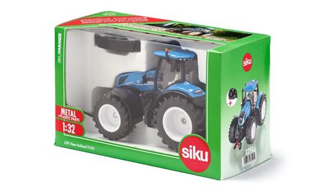 Siku New Holland T Tractor