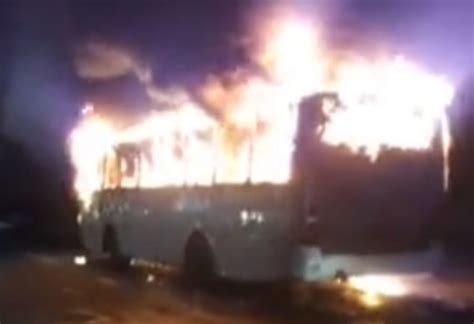 Bus Se Incendia En Managua Nicaragua Investiga