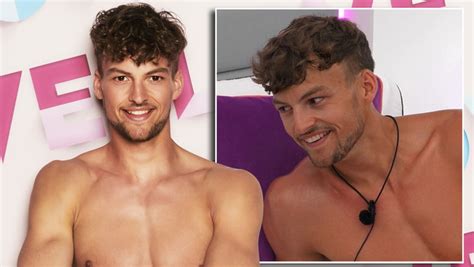 Love Island Fans Convinced Hugo Hammond Is Playing A Game After He Lets