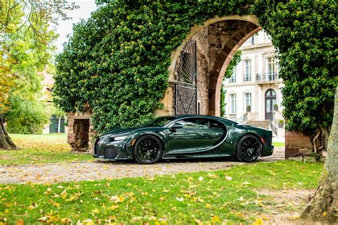 The 400th Bugatti Chiron Is a Gorgeous Super Sport, Only 100 More to Go ...