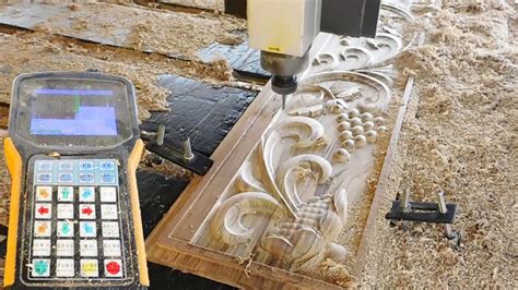 Amazing Fully Automated Wood Carving 3D Designing CNC Machine Video