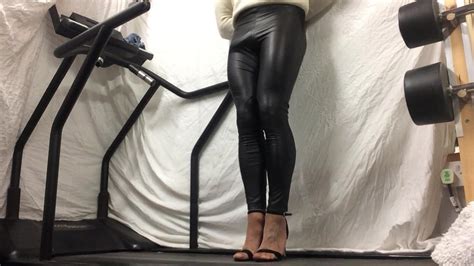 Shiny Pvc Leggings Walking Gay Walk Porn Xhamster Xhamster