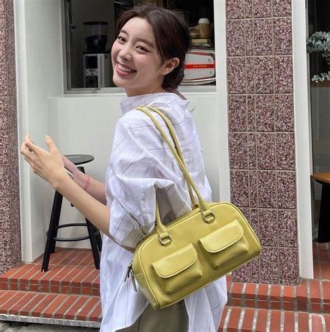 พร้อมส่ง Stand Oil Chubby Bag (5 Colors) | LINE SHOPPING