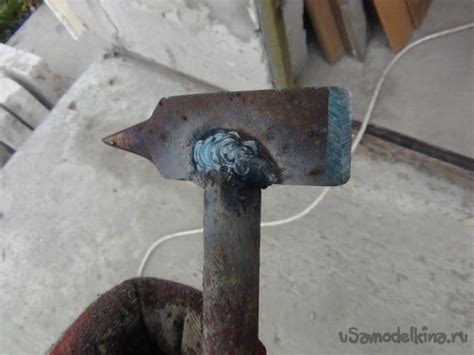 Молоточек для отбивки шлака после сварочных работ