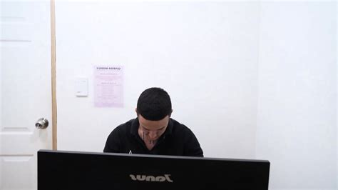 Computer Technician Poses As A Doctor To Seduce Horny Latina Patient And Convinces Her To