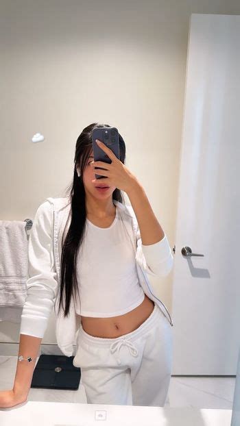 Lilyy Yk Leaked Nude OnlyFans ShemaleLeaks