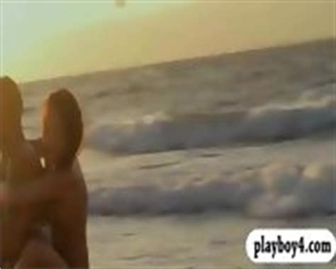 Badass Hot Babes Enjoyed Kite Surfing While Naked Outdoors