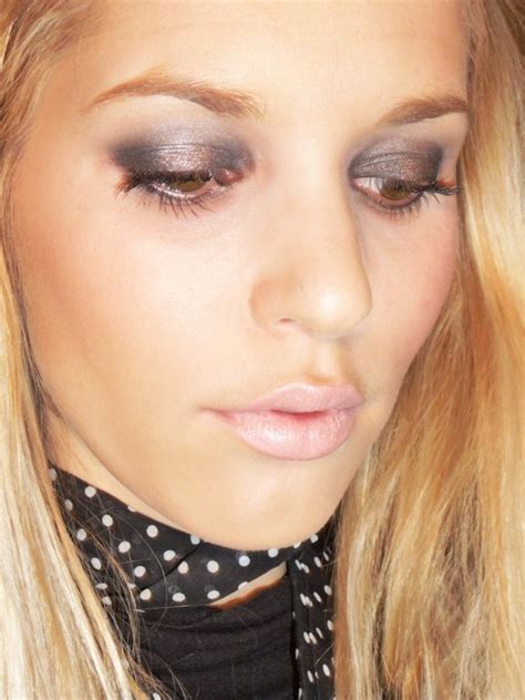 Smoky Black And Pink With The Naked Palette Make Up And The City