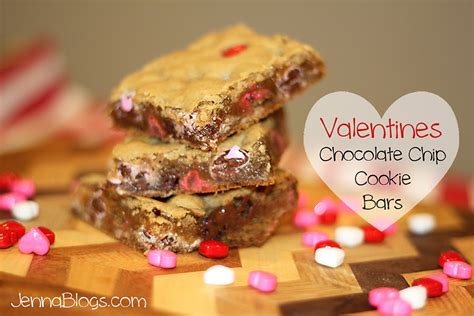 Jenna Blogs Valentines Chocolate Chip Cookie Bars