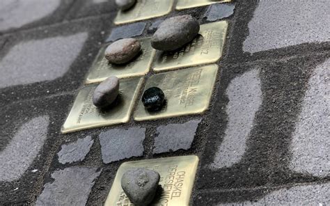 Saarbrücken neue Stolpersteine für Opfer des Holocausts