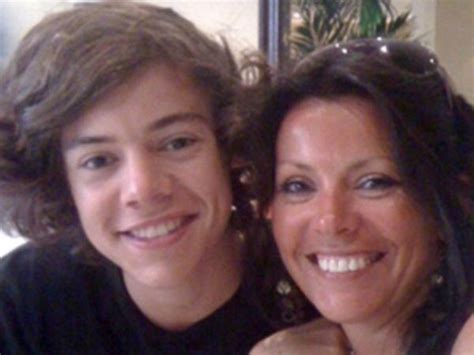 Harry Styles’s Mum Cashes in on his Fame! - Celebrity Gossip Blog - My