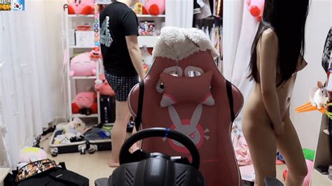 Korean Streamer Edoongs Nude Accidental Twitch Influencerchicks