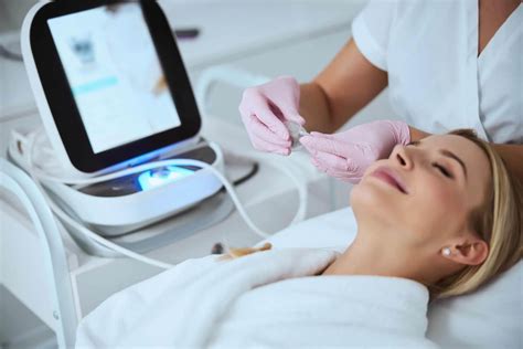 Top 8 Rf Microneedling Benefits Image Perfect Laser