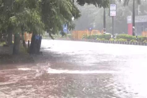 Madhya Pradesh Rains Red Alert Issued In 39 Districts Schools Colleges