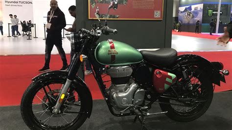 Royal Enfield Classic 350 Flex Showcased At Bharat Mobility Global Expo 2024 Ht Auto