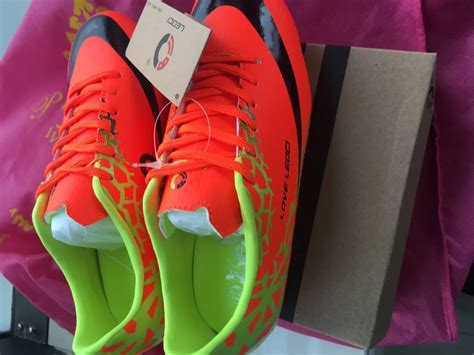 Leoci сломанной Гвозди Обувь для футбола TF обученные Для мужчин ...