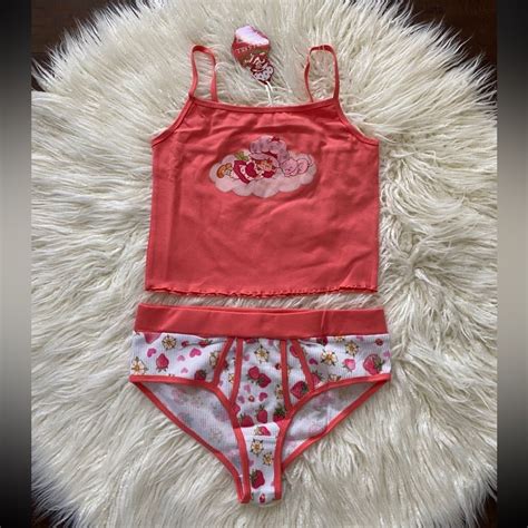 Womens Strawberry Shortcake Pajama Set Metas En La Vida Pijamas