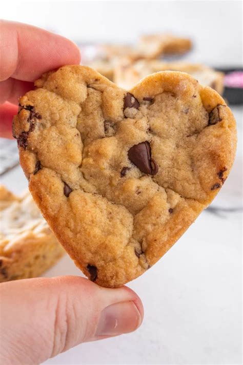 Heart Shaped Chocolate Chip Cookies Super Easy And Delicious