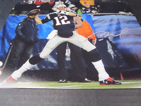 Lot Tom Brady Signed Autographed 8x10 Coa