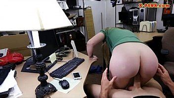 Cutie Babe Pounded For A Pearl Necklace XNXX