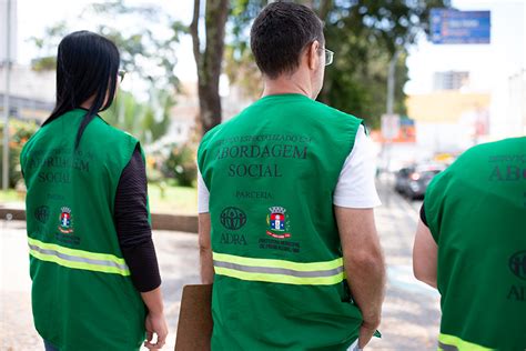 Conhe A O Servi O De Abordagem Social Aos Moradores De Rua Adra