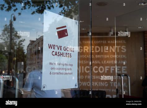 Chelsea London Uk 16th June 2022 A Weve Gone Cashless Sign In The