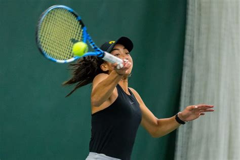 Iowa Women S Tennis Turns Season Around With Big Wins The Daily Iowan