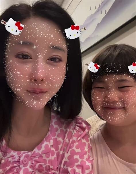 Hoa hậu Sex is Zero tổ chức sinh nhật cho con gái cô bé càng lớn càng giống một người