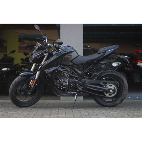MOTOCYKL VOGE 125R NAKED CZARNY 2025 125 cm³ 15 0 KM VOGE Quady