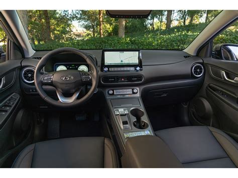 2023 Hyundai Kona Electric Pictures: | U.S. News