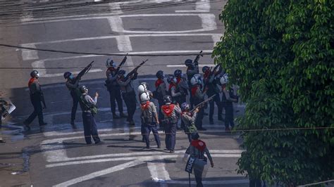 Protestocuları öldürmeyi bırakın Ölü sayısı 50 yi geçerken BM den