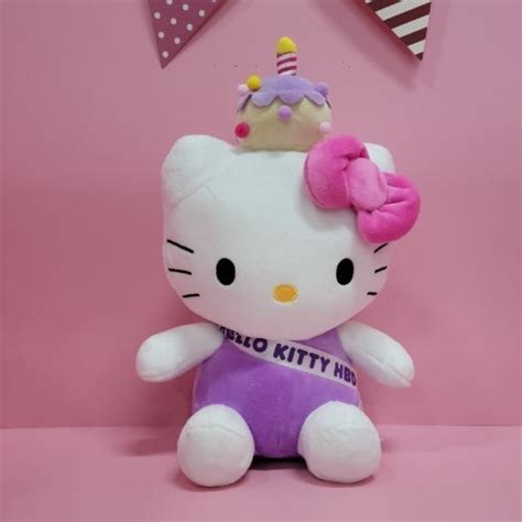 Sanrio Cake Plush - Hello Kitty – Kawaii Co.