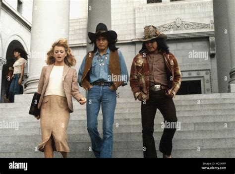 Seems Like Old Times Goldie Hawn Joseph Runningfox Ray Tracey 1980