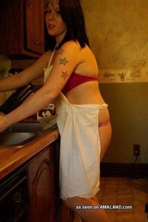 Curvy Chick Halfnaked In The Kitchen Porn Pictures XXX Photos Sex Images PICTOA