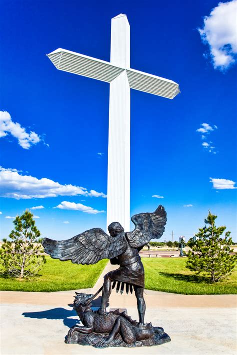 cross   lord jesus christ ministries la route  au texas