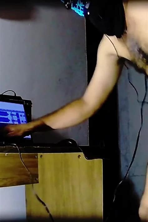 Night Show Update Apr 05 2025 Gay Amateur Porn Feat Stink HairyMale By FapHouse XHamster