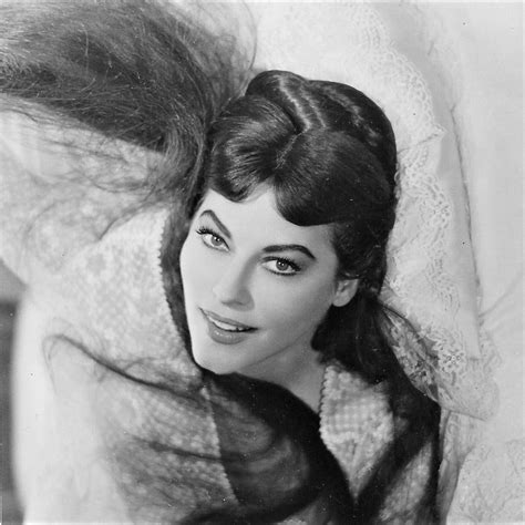 Ava Gardner By Sam Levin The Naked Maja