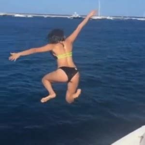 Ul Nina Dobrev Bikini Ice Bucket Challenge Phun Org Forum