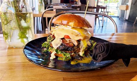 Best Burgers In Kansas City Mo 11 Top Rated Places 2025