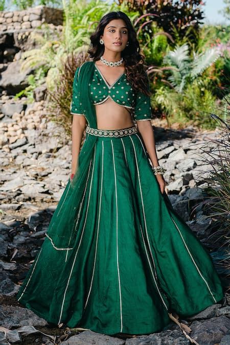 Buy Green Blouse Hand Embroidery Saadi Chanderi Placement Lehenga Set