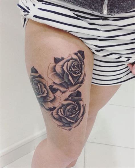 40 Hot Rose Thigh Tattoo Design Ideas